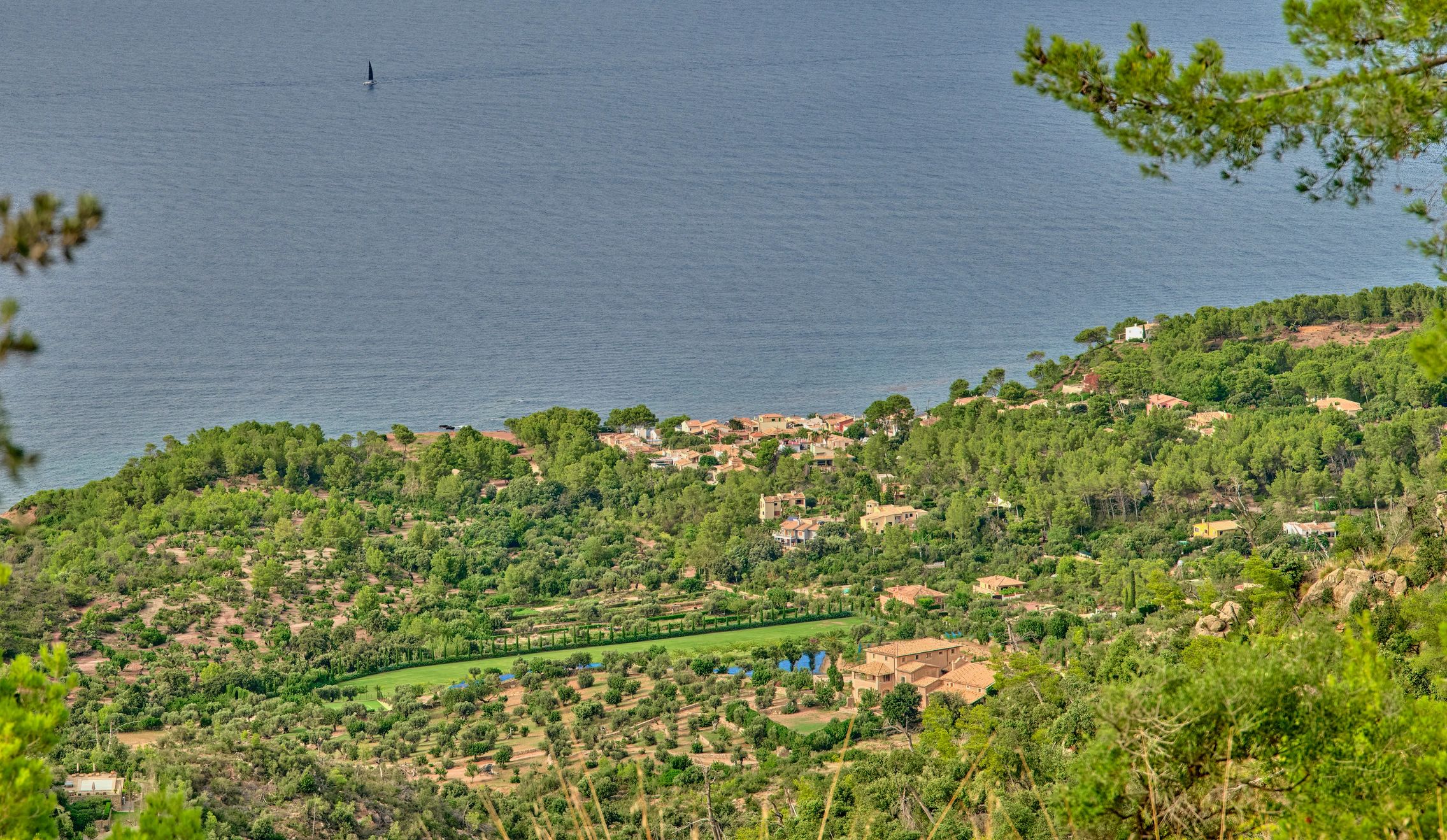Well-kept property in Spain representing premium home care